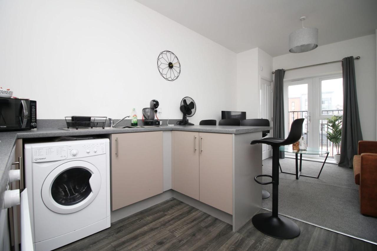 Beachview By Mia Living Close To Beach, Free Parking, Modern 2 Bedroom Apartment Barry Kültér fotó